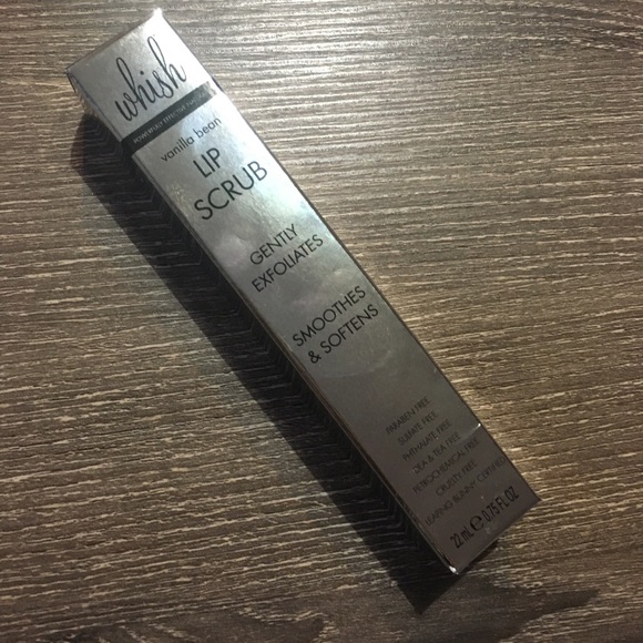 Whish Vanilla Bean Lip Scrub - Picture 5 of 6